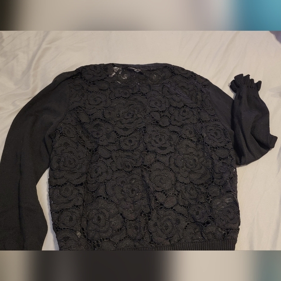 Karl Legerfeld Black sweater size S NWT - Picture 2 of 4